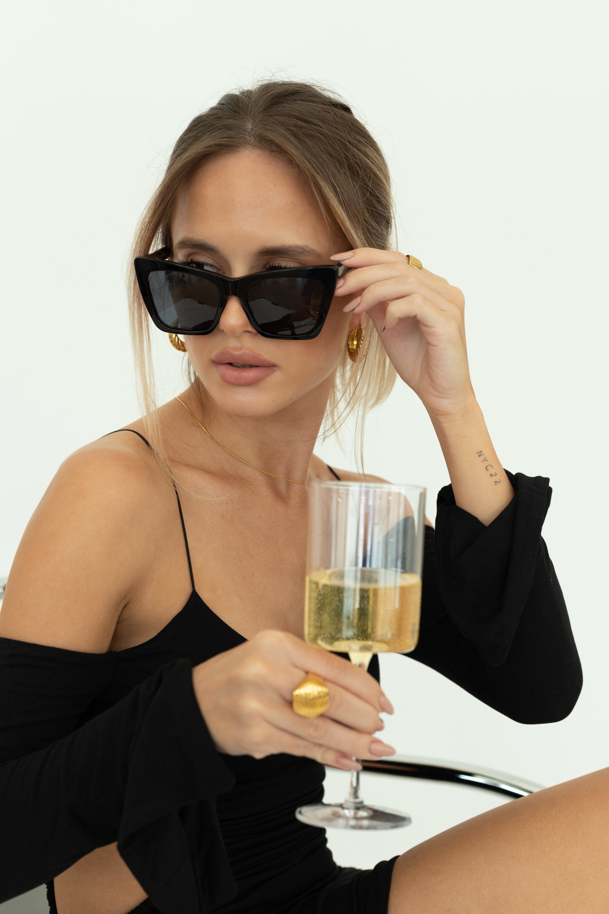 Hangover - ELEVENTH HOUR